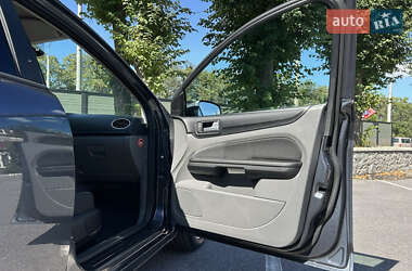 Универсал Ford Focus 2010 в 
