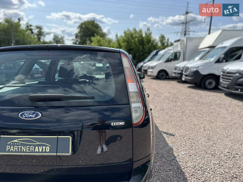 Универсал Ford Focus 2011 в Ровно