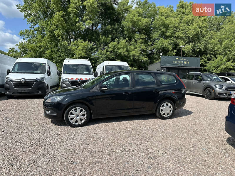 Универсал Ford Focus 2011 в Ровно