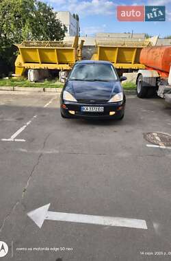 Седан Ford Focus 1999 в 