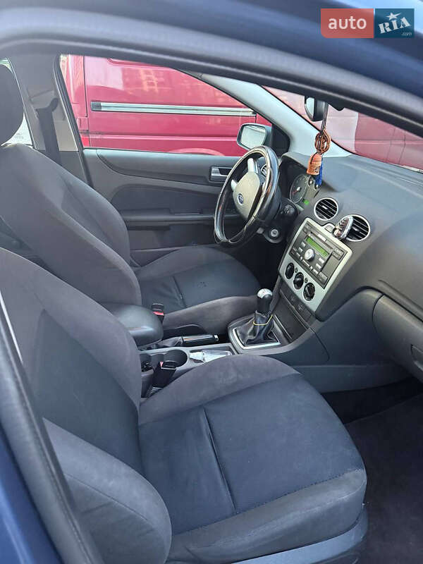 Универсал Ford Focus 2004 в Луцке
