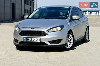 Хэтчбек Ford Focus 2014 в 