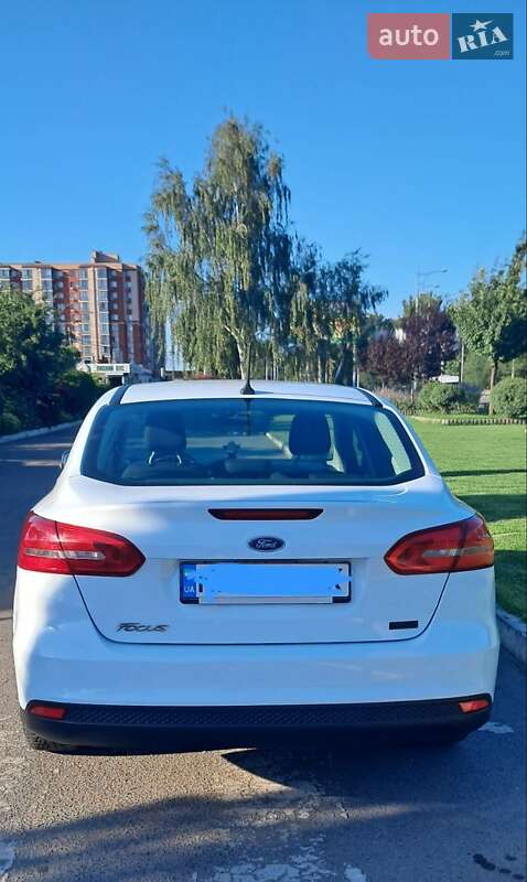 Седан Ford Focus 2017 в Днепре