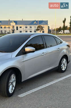 Седан Ford Focus 2016 в 