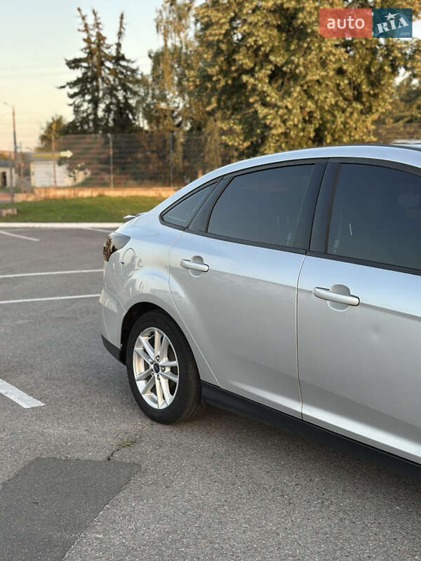 Седан Ford Focus 2016 в Житомире фото 18 Седан Ford Focus 2016 в Житомире