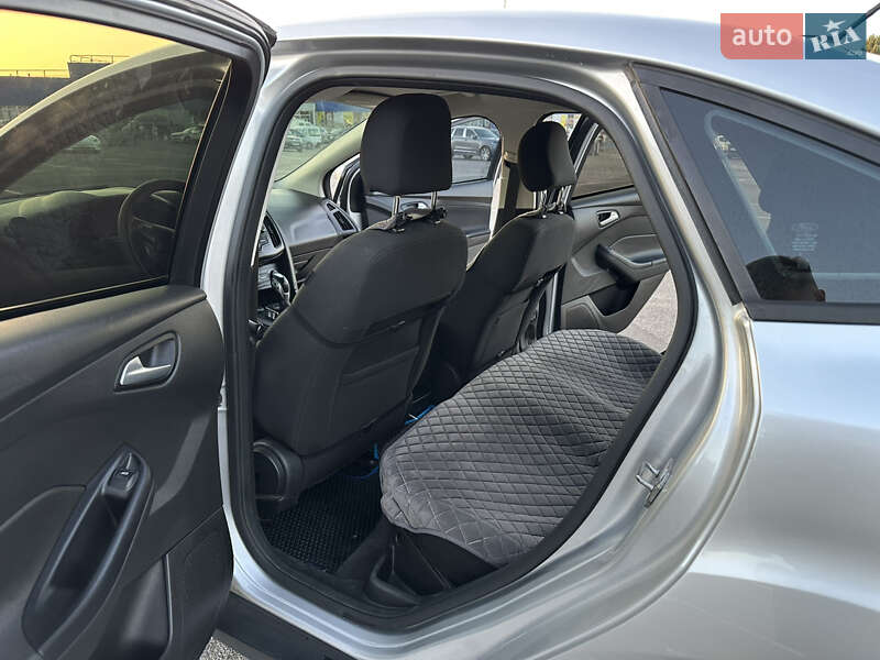 Седан Ford Focus 2016 в Житомире фото 30 Седан Ford Focus 2016 в Житомире