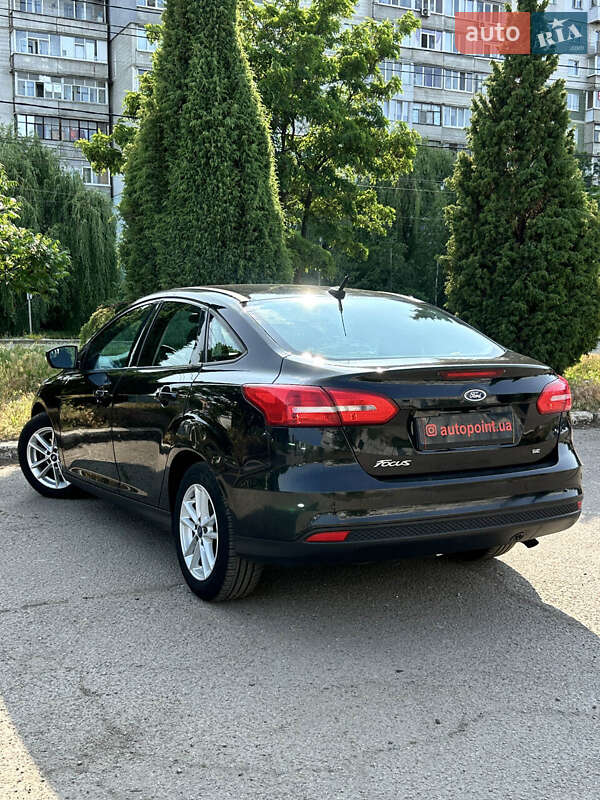 Седан Ford Focus 2015 в Сумах