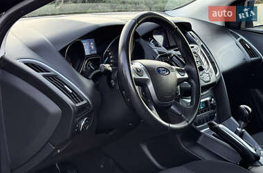 Универсал Ford Focus 2012 в 