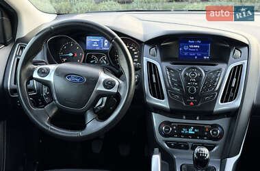 Универсал Ford Focus 2012 в 