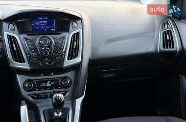 Универсал Ford Focus 2012 в 