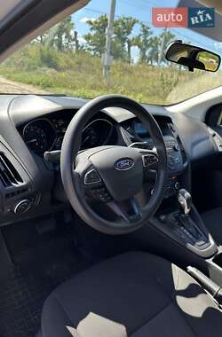 Хэтчбек Ford Focus 2017 в 