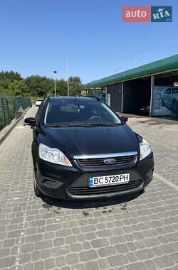 Универсал Ford Focus 2010 в 