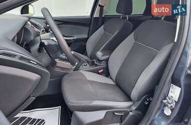Универсал Ford Focus 2013 в 
