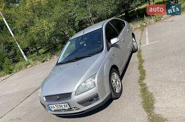 Хэтчбек Ford Focus 2006 в 