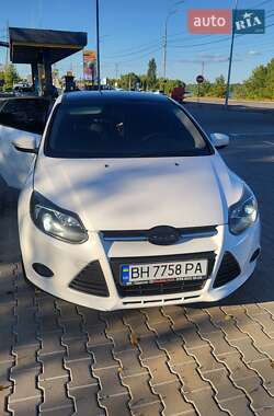 Седан Ford Focus 2014 в Вышгороде
