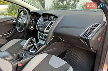 Универсал Ford Focus 2012 в 