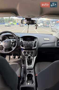 Универсал Ford Focus 2011 в 