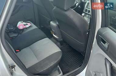 Хэтчбек Ford Focus 2011 в 