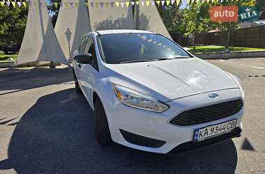 Седан Ford Focus 2016 в 