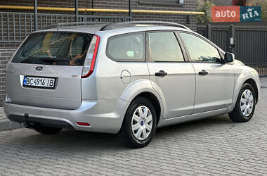 Универсал Ford Focus 2010 в 