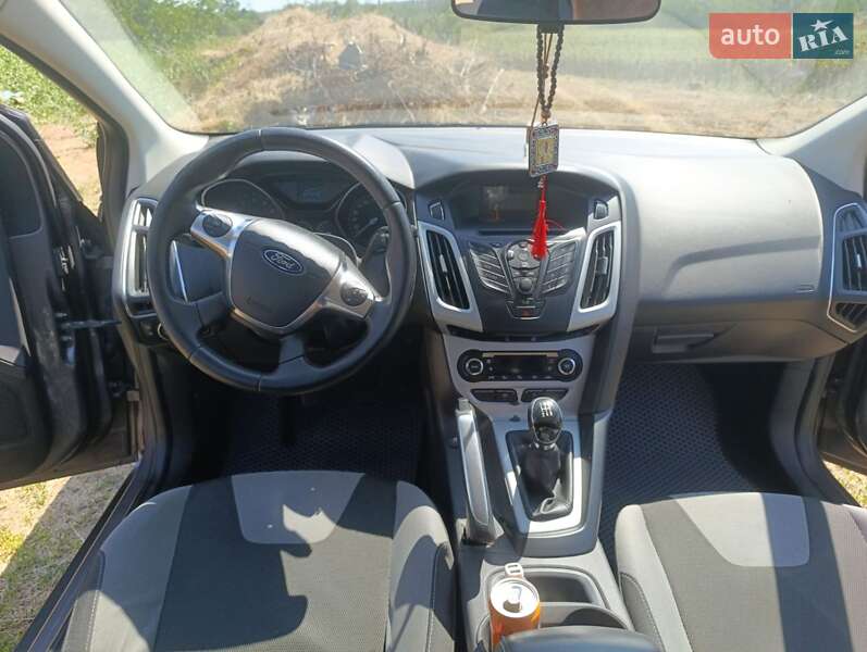 Хэтчбек Ford Focus 2013 в Ширяево