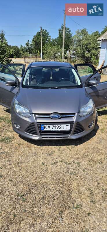 Хэтчбек Ford Focus 2013 в Ширяево