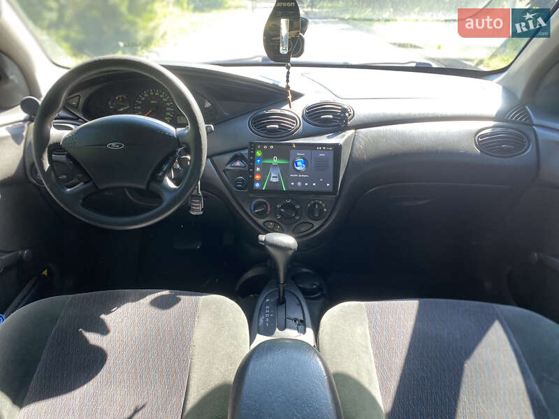 Седан Ford Focus 2000 в Львове