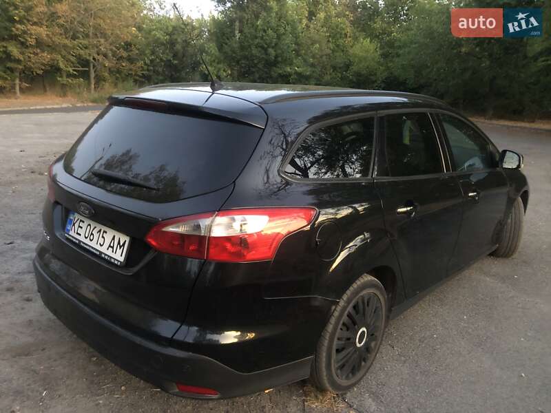 Универсал Ford Focus 2013 в Днепре