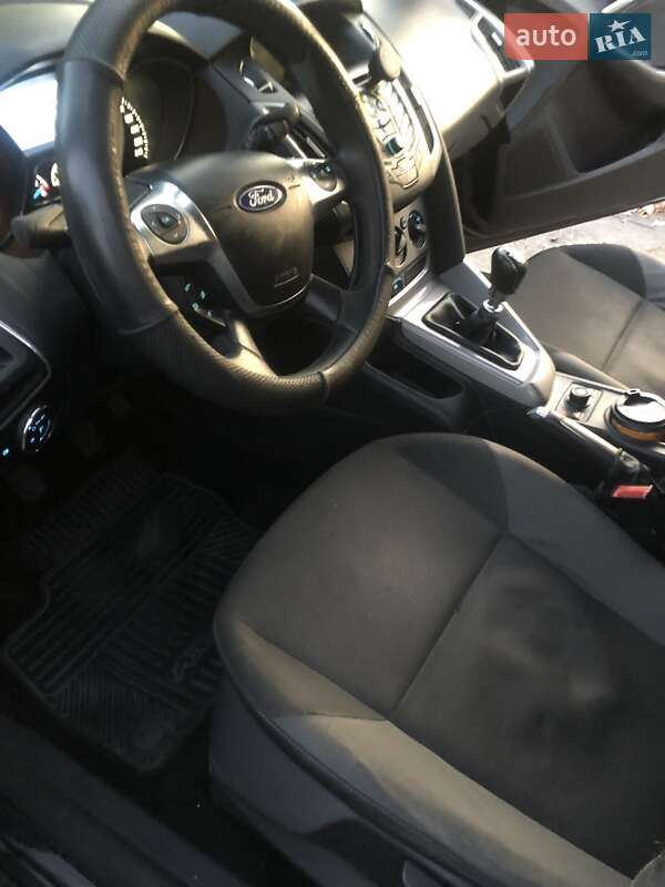 Универсал Ford Focus 2013 в Днепре