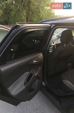 Универсал Ford Focus 2013 в 