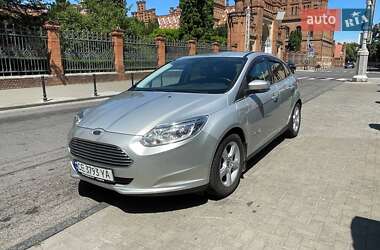 Хетчбек Ford Focus 2018 в Чернівцях