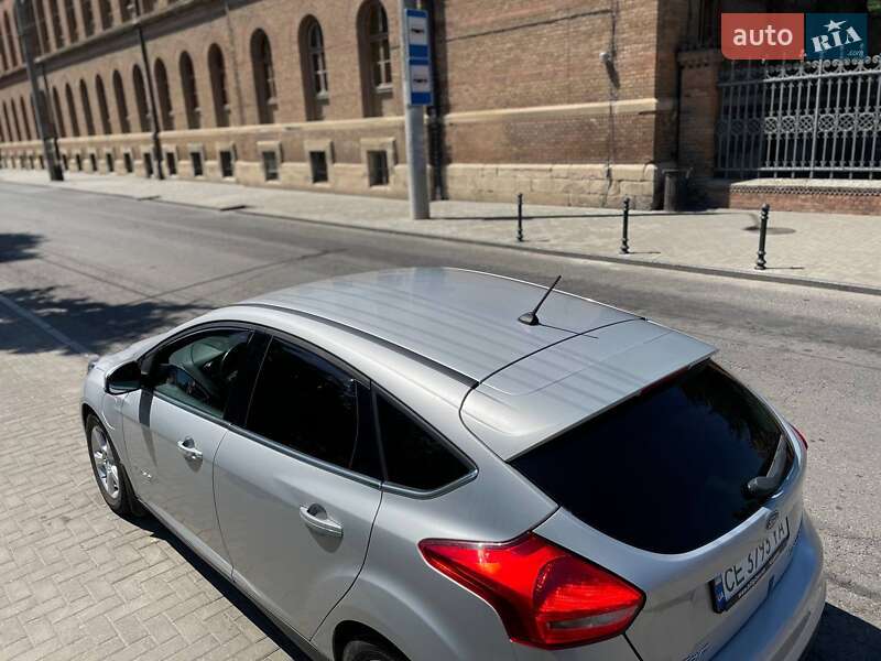 Хэтчбек Ford Focus 2018 в Черновцах