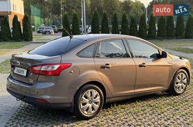 Седан Ford Focus 2013 в 