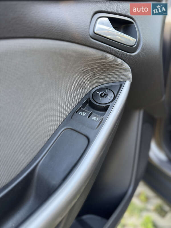 Седан Ford Focus 2013 в Харькове