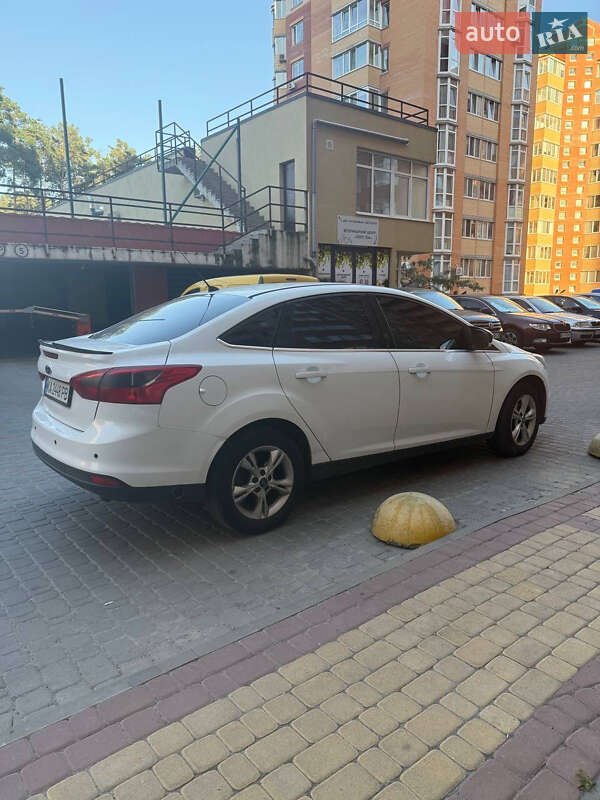 Седан Ford Focus 2012 в Киеве
