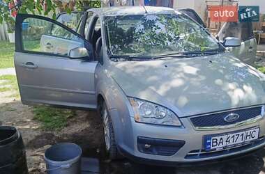 Седан Ford Focus 2005 в 