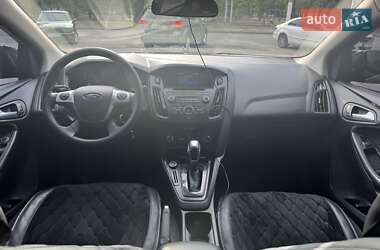 Хэтчбек Ford Focus 2016 в 