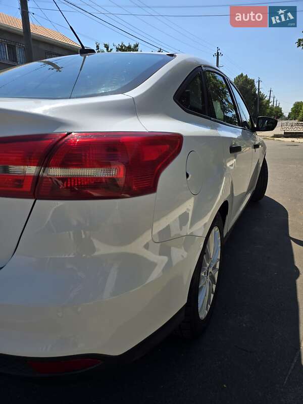 Седан Ford Focus 2015 в Одессе