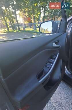 Универсал Ford Focus 2014 в 