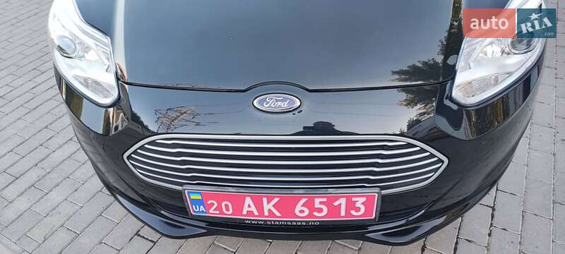 Хэтчбек Ford Focus 2013 в Каменец-Подольском