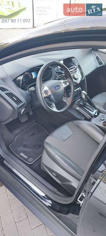Хэтчбек Ford Focus 2013 в Каменец-Подольском