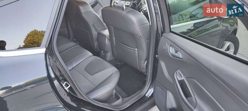 Хэтчбек Ford Focus 2013 в Каменец-Подольском