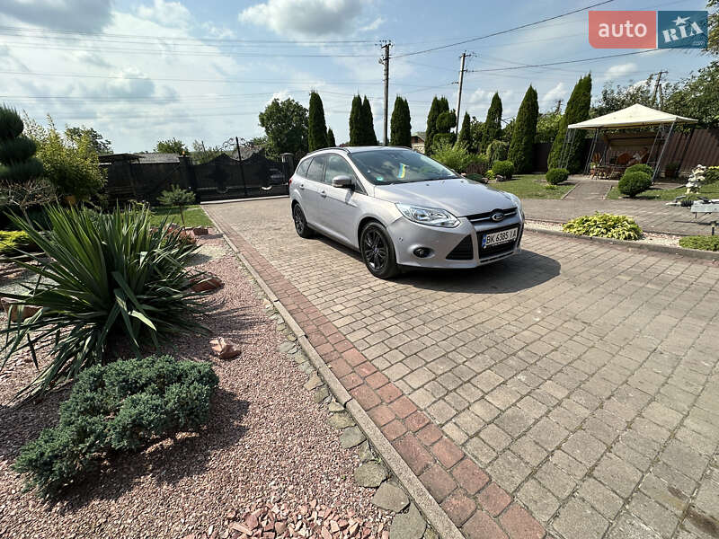 Универсал Ford Focus 2012 в Ивано-Франковске