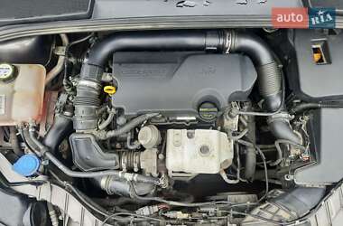Универсал Ford Focus 2013 в 