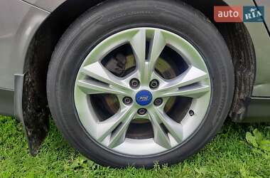 Универсал Ford Focus 2013 в 