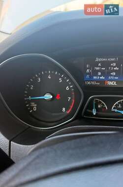 Седан Ford Focus 2016 в 