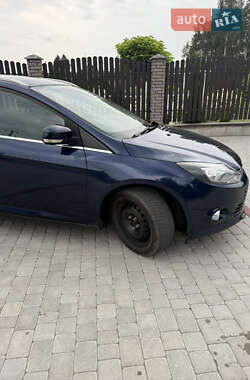 Универсал Ford Focus 2011 в 