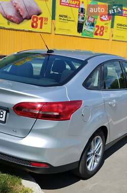Седан Ford Focus 2017 в 
