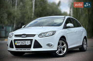 Седан Ford Focus 2013 в 