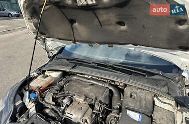 Седан Ford Focus 2013 в 